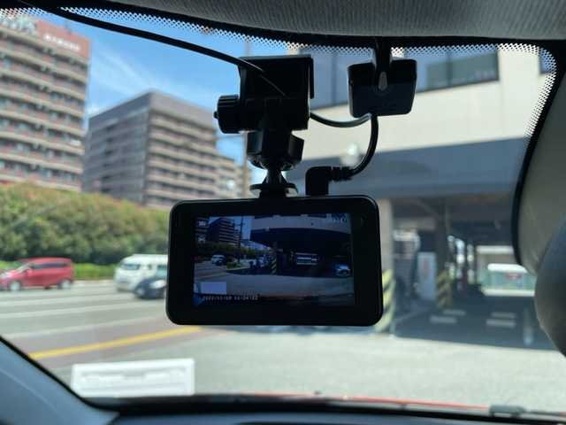 プジョー ２０８ アリュール 神奈川県 2018(平30)年 3.5万km オレンジ ワンオーナー/ターボ/純正カーオーディオ/・ラジオ/Bluetooth/USB/コーナーセンサー/ETC/前方ドライブレコーダー/横滑り防止機能/純正16インチAW/キーレスエントリーキー/ダブル/カーテンエアバッグ/クルーズコントロール/ヘッドライトレベライザー/純正フロアマット/取扱説明書/新車時保証書