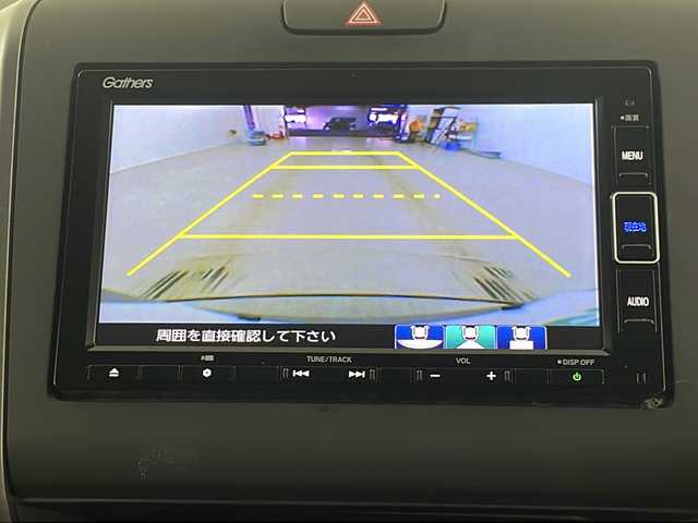 ホンダ フリード G ホンダセンシング 埼玉県 2020(令2)年 6.8万km ルナシルバーM 純正ナビ/（BT/フルTV/CD/DVD/AM/FM）/バックカメラ/ホンダセンシング/・衝突軽減ブレーキ（CMBS）/・アダプティブクルーズコントロール（ACC)/・車線維持支援システム（LKAS)/・オートハイビーム/両側パワースライドドア/ビルトインETC/シートヒーターDN席/スペア1本