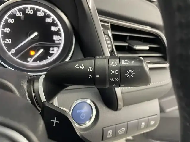 トヨタ カムリ WSレザーパッケージ 広島県 2020(令2)年 5.7万km アティチュードブラックマイカ/プラチナホワイトパールマイカ 純正メーカーOPナビ/Bluetooth/USB/バックカメラ/レーダークルーズコントロール/レザーシート/シートヒーター /パワーシート/クリアランスソナー /BSM/RCTA/LEDオートライト/オートマチックハイビーム /ドライブレコーダー/ビルトインETC/スマートキー/プッシュスタート/純正フロアマット