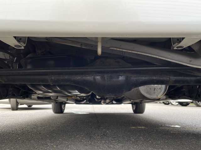 ダイハツ タント カスタム X 道東・釧路十勝 2017(平29)年 5.7万km パールホワイトⅢ 4WD/純正ナビ/・フルセグ/BT/CD/DVD/ラジオ/片側パワースライドドア/運転席シートヒーター/アイドリングストップ/ETC/プッシュスタート/スマートキー/電動格納ミラー/フロアマット/ドアバイザー