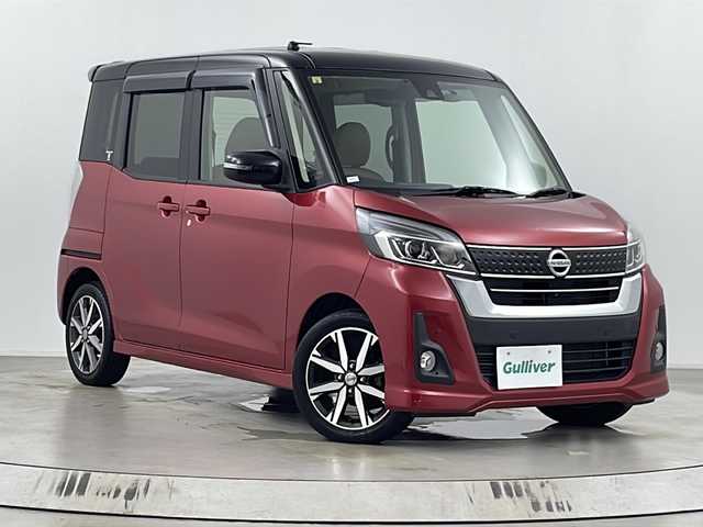 日産 デイズ ルークス HWS X Vセレクション 埼玉県 2018(平30)年 4.4万km スパークリングレッド/ブラック 純正ＳＤナビ　/全方位カメラ　/前方ドライブレコーダー　/両側パワースライドドア　/ＥＴＣ　/エマージェンシーブレーキ　/レーンキープアシスト　/前後コーナーセンサー　/ＬＥＤヘッドライト　/純正１５ンチアルミホイール/純正フロアマット/フォグランプ/ドアバイザー/ロールサンシェード