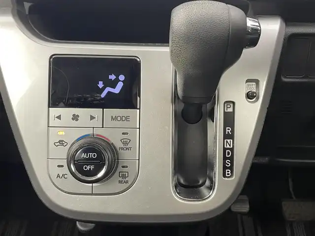 ダイハツ キャスト アクティバ G SAⅡ 大分県 2016(平28)年 6.9万km パールホワイトⅢ 社外ナビ/TV/Bluetooth/バックカメラ/LED/プッシュスタート/純正フロアマット/ETC/ドアバイザー