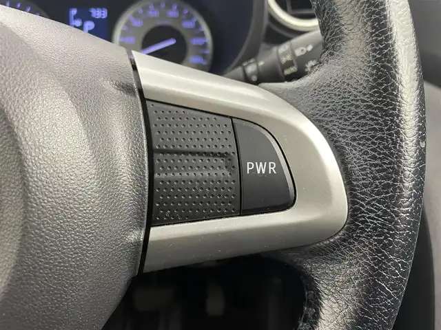 ダイハツ キャスト アクティバ G SAⅡ 大分県 2016(平28)年 6.9万km パールホワイトⅢ 社外ナビ/TV/Bluetooth/バックカメラ/LED/プッシュスタート/純正フロアマット/ETC/ドアバイザー