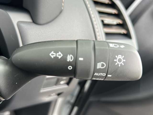 トヨタ アルファード Z 愛媛県 2024(令6)年 1.4万km プラチナホワイトパールマイカ ワンオーナー/純正ディスプレイナビ/Bluetooth/フルせぐ/USB/AppleCarPlay/AndroidAuto/バックカメラ/全方位カメラ/クルーズコントロール追従有/パノラマルーフ/パワーバックドア/両側パワースライドドア/モデリスタフルエアロ/純正フロアマット/純正18インチAW/コーナーセンサー/オートLEDライト/ETC2/0/スペアキー/レザーシート/ベンチレーション/保証書/取扱説明書