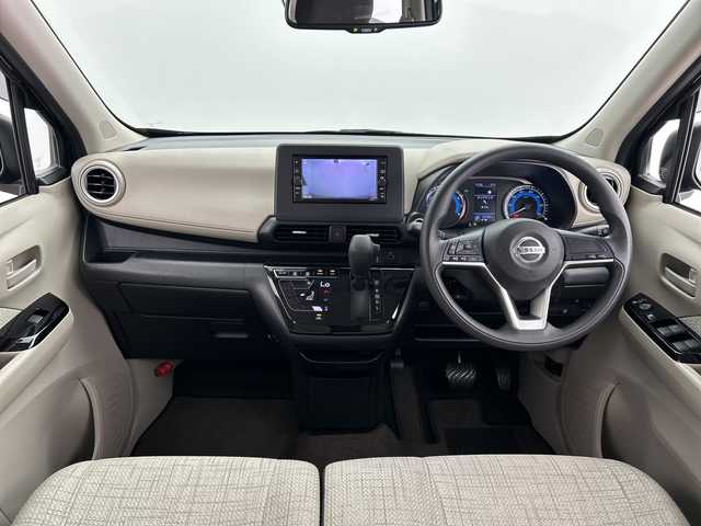 日産 デイズ X 三重県 2020(令2)年 3.3万km ブラック /禁煙車//純正メモリーナビ//アラウンドビューモニター//オートAC//ステアリングスイッチ//アイドリングストップ//ベンチシート//エマージェンシーブレーキ//衝突軽減ブレーキ//レーンキープアシスト//オートハイビーム//前後コーナーセンサー//サイドカーテンエアバッグ//スマートキー//プッシュスタート