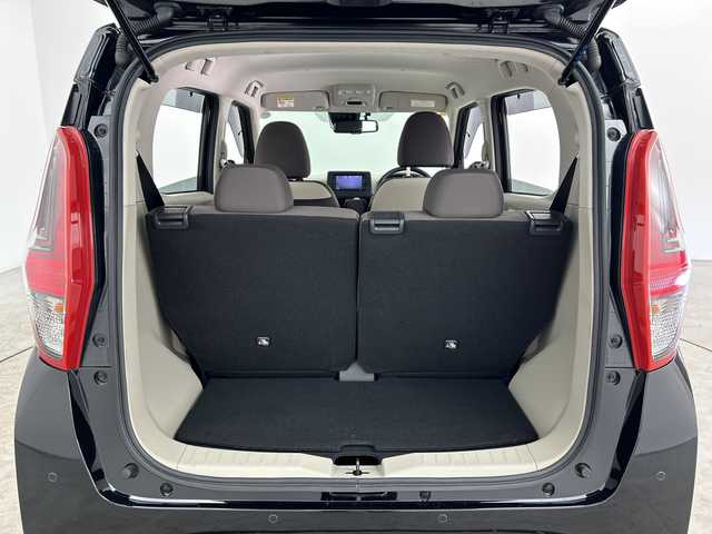 日産 デイズ X 三重県 2020(令2)年 3.3万km ブラック /禁煙車//純正メモリーナビ//アラウンドビューモニター//オートAC//ステアリングスイッチ//アイドリングストップ//ベンチシート//エマージェンシーブレーキ//衝突軽減ブレーキ//レーンキープアシスト//オートハイビーム//前後コーナーセンサー//サイドカーテンエアバッグ//スマートキー//プッシュスタート