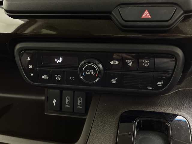 ホンダ Ｎ ＢＯＸ L コーディネートスタイル 茨城県 2022(令4)年 1.9万km プレミアムアイボリーパールⅡ ホンダ純正ナビ　両側電動スライドドア　クルコン　衝突被害軽減システム　コーナーセンサー　ドラレコ　レーンキープアシスト　シートヒーター　車線逸脱警報　オートライト　ＬＥＤライト　ステアリングスイッチ