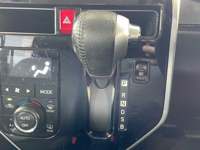 トヨタ ルーミー カスタムG S 愛媛県 2017(平29)年 5.3万km ブラックマイカメタリック 純正ナビ/・フルセグ/Bluetooth/DVD/バックカメラ/ETC/両側パワースライドドア/モデリスタエアロ/衝突被害軽減システム/クルーズコントロール/純正アルミホイール/コーナーセンサー/オートライト/アイドリングストップ/スマートキー/プッシュスタート