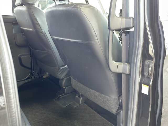 トヨタ ルーミー カスタムG S 愛媛県 2017(平29)年 5.3万km ブラックマイカメタリック 純正ナビ/・フルセグ/Bluetooth/DVD/バックカメラ/ETC/両側パワースライドドア/モデリスタエアロ/衝突被害軽減システム/クルーズコントロール/純正アルミホイール/コーナーセンサー/オートライト/アイドリングストップ/スマートキー/プッシュスタート