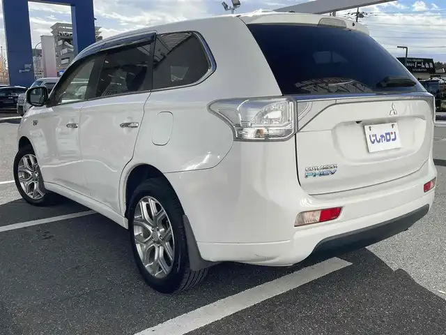 三菱 アウトランダー ＰＨＥＶ