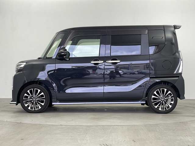ダイハツ タント カスタム RS 鹿児島県 2025(令7)年 0.2万km ブラックマイカメタリック ワンオーナー/スマートキー×2/純正9インチディスプレイオーディオ/バックカメラ/両側パワースライドドア/D/N席シートヒーター/ビルトインETC/純正フロアマット/衝突被害軽減ブレーキ/純正15インチアルミホイール/ハーフレザーシート/前後コーナーセンサー/電子パーキング/保証書/取扱説明書