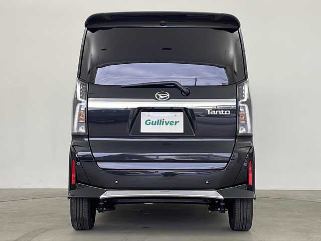 ダイハツ タント カスタム RS 鹿児島県 2025(令7)年 0.2万km ブラックマイカメタリック ワンオーナー/スマートキー×2/純正9インチディスプレイオーディオ/バックカメラ/両側パワースライドドア/D/N席シートヒーター/ビルトインETC/純正フロアマット/衝突被害軽減ブレーキ/純正15インチアルミホイール/ハーフレザーシート/前後コーナーセンサー/電子パーキング/保証書/取扱説明書