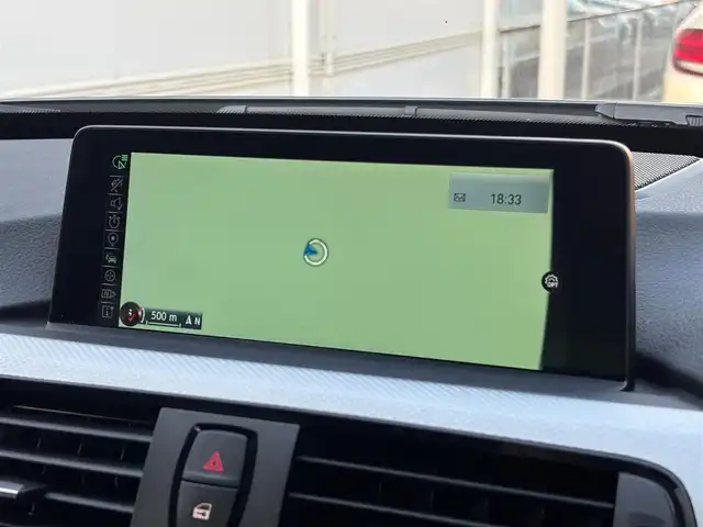 ＢＭＷ ３２０ｉ グランツーリスモ 山梨県 2016(平28)年 1.8万km グレー パノラマサンルーフ/harman/kardon/黒革/純正HDDナビ/バックカメラ/コーナーセンサー/前席シートヒーター/オートライト/HIDヘッドライト/純正19インチAW/電動リアゲート/ETC/スペアキー