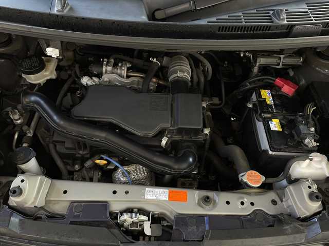 トヨタ ルーミー カスタムG 新潟県 2021(令3)年 2.5万km クールバイオレットクリスタルシャイン ４WD/スマートアシスト/両側パワースライドドア/レーダークルーズコントロール/HIDオートライト/純正14インチアルミホイール付/アイドリングストップ/電動格納ミラー/電動パーキングブレーキ/オートブレーキホールド/スペアキー/スマートキー