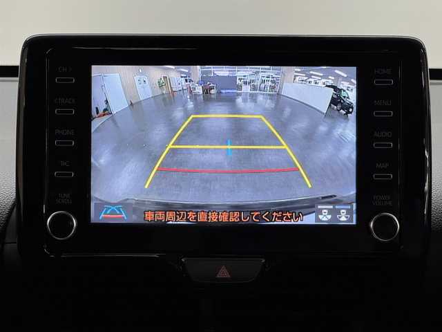 トヨタ ヤリスクロス ハイブリッド Z 三重県 2020(令2)年 5.9万km ブラックマイカ ハイブリッド/FF/フロアCVT/純正 8インチディスプレイオーディオ/（AM/FM/USB/iPod/Bluetooth/TV/Miracast/AppleCarPlay/AndroidAuto）/バックガイドモニター/ビルトインETC/Toyota Safety Sense/●プリクラッシュセーフティ/●レーントレーシングアシスト/●レーダークルコン（全車速追従機能付）/●オートハイビーム/●ロードサインアシスト/・【OP】ブラインドスポットモニター［BSM］＆リヤクロストラフィックアラート［RCTA］/・インテリジェントクリアランスソナー［パーキングサポートブレーキ（静止物）］/・先行車発進告知機能/など/装備/・ハーフレザーシート/・シートヒーター（D/N）/・オートエアコン/・オートライト/・LEDヘッドランプ/・ステアリングスイッチ/・電子パーキングブレーキ＆ブレーキホールド/・電動格納ドアミラー/・純正18inAW/・保/取/・スマートキーx2/など