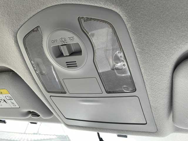 トヨタ プリウス α S ツーリングセレクション 茨城県 2013(平25)年 8.7万km ブラック (株)IDOMが運営する【じしゃロン水戸店】の自社ローン専用車両になりますこちらは現金またはオートローンご利用時の価格です。自社ローンご希望の方は別途その旨お申付け下さい/純正ナビ（NHZD-W62G）/・Bluetooth/・フルセグTV/・DVD再生/バックカメラ/3列シート/ドライブレコーダー前後（3.0 ultra wide lcd)/ETC/ウィンカーミラー/オートライト/ドアバイザー/純正アルミホイール/純正フロアマット/プッシュスタート/スマートキー/LEDヘッドライト