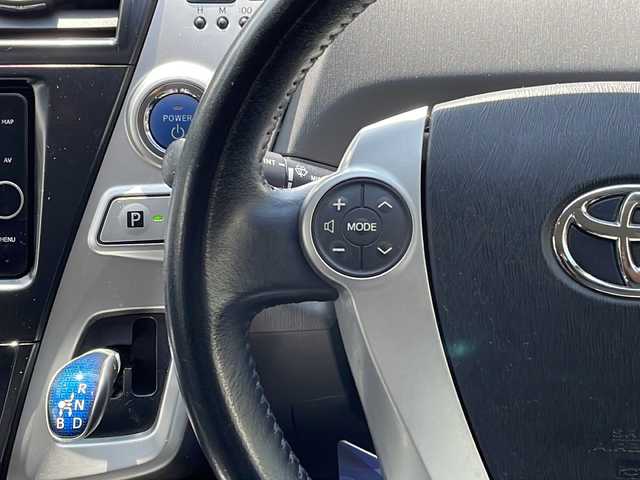 トヨタ プリウス α S ツーリングセレクション 茨城県 2013(平25)年 8.7万km ブラック (株)IDOMが運営する【じしゃロン水戸店】の自社ローン専用車両になりますこちらは現金またはオートローンご利用時の価格です。自社ローンご希望の方は別途その旨お申付け下さい/純正ナビ（NHZD-W62G）/・Bluetooth/・フルセグTV/・DVD再生/バックカメラ/3列シート/ドライブレコーダー前後（3.0 ultra wide lcd)/ETC/ウィンカーミラー/オートライト/ドアバイザー/純正アルミホイール/純正フロアマット/プッシュスタート/スマートキー/LEDヘッドライト