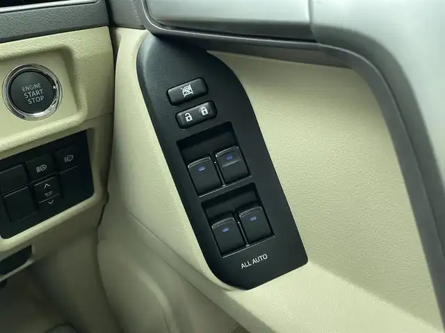 トヨタ ランドクルーザー プラド TX Lパッケージ 宮城県 2023(令5)年 1.1万km ブラック ワンオーナー//4WD//寒冷地仕様//サンルーフ//ベージュレザーシート//純正オプションエアロ//純正オプションTコネクトナビ/・フルセグ/Bluetooth//前席パワーシート//前席シートヒーター//前席エアーシート//トヨタセーフティーセンス/・プリクラッシュセーフティー/・レーンディパーチャーアラート/・パーキングサポートブレーキ/・ロードサインアシスト/・ブラインドスポットモニター/・アダプティブクルーズコントロール//前後コーナーセンサー//純正19インチアルミホイール//純正LEDヘッドライト//フォグランプ//ウッドコンビステアリング//ビルトインETC2.0//サイド＆カーテンエアバッグ//保証書