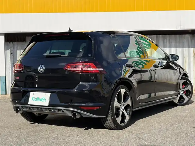 フォルクスワーゲン ゴルフ ＧＴＩ 三重県 2013(平25)年 11万km 黒 ドライバーアシストアシストシステム/　・プリクラッシュブレーキシステム(低速域追突回避・低減ブレーキシステム)/　・レーンキープアシストシステム/　・アダプティブクルーズコントロール/　・パークディスタンスコントロール/純正ナビ/　・Bluetooth/　・フルセグＴＶ　/　・ＤＶＤ/CD再生/　・ＳＤ/スマートキー/プッシュスタート/パドルシフト/アイドリングストップ/HIDヘッドライト/LEDフォグライト/リアフォグライト/オートライト/革巻きステアリング/ステアリングスイッチ/ビルトインETC(DSRC)/ドライブレコーダー/電子パーキングブレーキ/オートブレーキホールド/電動格納ミラー/ウィンカーミラー/プライバシーガラス/フロアマット/サイド/カーテン/ニーエアバック/横滑り防止機能