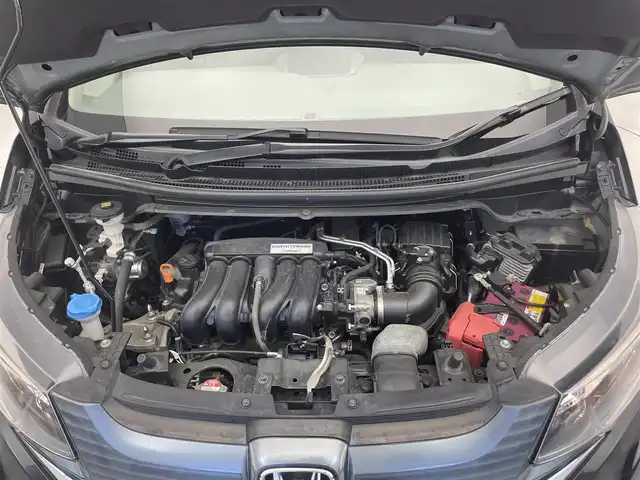 ホンダ フリード G ホンダセンシング 滋賀県 2017(平29)年 4万km クリスタルブラックパール 純正ナビ/【Bluetooth/CD/DVD】/両側パワースライドドア/ホンダセンシング/・衝突軽減ブレーキ/・誤発進抑制機能/・ACC〈アダプティブ・クルーズ・コントロール〉/・LKAS〈車線維持支援システム〉/・歩行者事故低減ステアリング/・路外逸脱抑制機能/・先行車発進お知らせ機能/・標識認識機能/バックカメラ/スマートキー/プッシュスタート/純正ビルトインETC/純正ドライブレコーダー