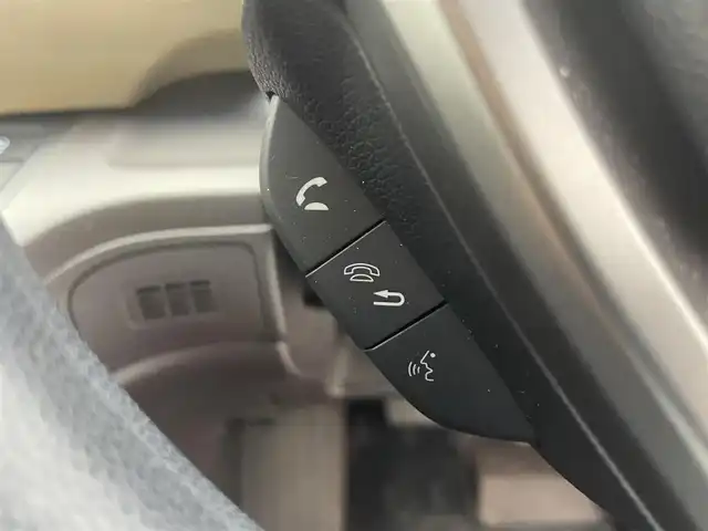 ホンダ フリード G ホンダセンシング 滋賀県 2017(平29)年 4万km クリスタルブラックパール 純正ナビ/【Bluetooth/CD/DVD】/両側パワースライドドア/ホンダセンシング/・衝突軽減ブレーキ/・誤発進抑制機能/・ACC〈アダプティブ・クルーズ・コントロール〉/・LKAS〈車線維持支援システム〉/・歩行者事故低減ステアリング/・路外逸脱抑制機能/・先行車発進お知らせ機能/・標識認識機能/バックカメラ/スマートキー/プッシュスタート/純正ビルトインETC/純正ドライブレコーダー