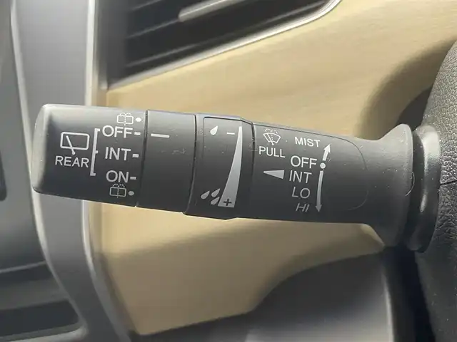 ホンダ フリード G ホンダセンシング 滋賀県 2017(平29)年 4万km クリスタルブラックパール 純正ナビ/【Bluetooth/CD/DVD】/両側パワースライドドア/ホンダセンシング/・衝突軽減ブレーキ/・誤発進抑制機能/・ACC〈アダプティブ・クルーズ・コントロール〉/・LKAS〈車線維持支援システム〉/・歩行者事故低減ステアリング/・路外逸脱抑制機能/・先行車発進お知らせ機能/・標識認識機能/バックカメラ/スマートキー/プッシュスタート/純正ビルトインETC/純正ドライブレコーダー