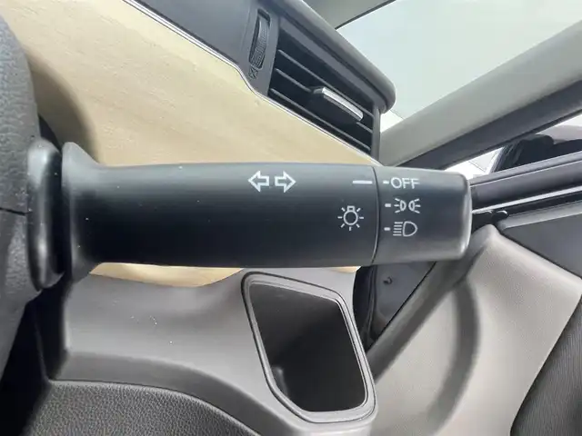 ホンダ フリード G ホンダセンシング 滋賀県 2017(平29)年 4万km クリスタルブラックパール 純正ナビ/【Bluetooth/CD/DVD】/両側パワースライドドア/ホンダセンシング/・衝突軽減ブレーキ/・誤発進抑制機能/・ACC〈アダプティブ・クルーズ・コントロール〉/・LKAS〈車線維持支援システム〉/・歩行者事故低減ステアリング/・路外逸脱抑制機能/・先行車発進お知らせ機能/・標識認識機能/バックカメラ/スマートキー/プッシュスタート/純正ビルトインETC/純正ドライブレコーダー