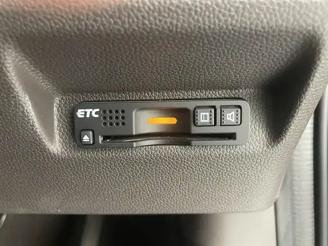 ホンダ フリード G ホンダセンシング 滋賀県 2017(平29)年 4万km クリスタルブラックパール 純正ナビ/【Bluetooth/CD/DVD】/両側パワースライドドア/ホンダセンシング/・衝突軽減ブレーキ/・誤発進抑制機能/・ACC〈アダプティブ・クルーズ・コントロール〉/・LKAS〈車線維持支援システム〉/・歩行者事故低減ステアリング/・路外逸脱抑制機能/・先行車発進お知らせ機能/・標識認識機能/バックカメラ/スマートキー/プッシュスタート/純正ビルトインETC/純正ドライブレコーダー