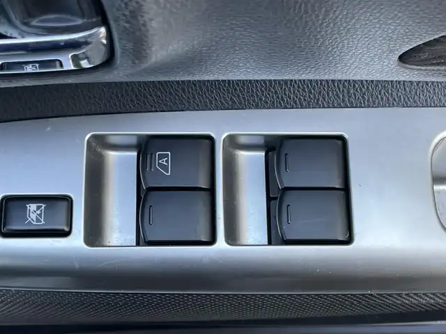 日産 デイズ ルークス ハイウェイスターX 山梨県 2015(平27)年 9.1万km アメジストブラック/シルキーホワイト (株)IDOMが運営する【じしゃロン甲府店】の自社ローン専用車両になります。/こちらは現金またはオートローンご利用時の価格です。自社ローンご希望の方は別途その旨お申付け下さい/純正メモリーナビ/（フルセグTV・DVD・CD・SD・USB・BTオーディオ)/アラウンドビューモニター/エマージェンシーブレーキ/左後オートスライドドア/スマートキー/キセノンヘッドライト/フォグランプ/オートライト/新車時保証書/取扱説明書