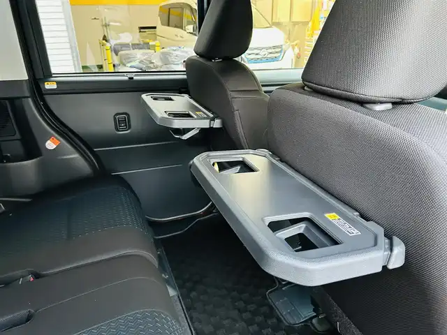 トヨタ ルーミー カスタムG 神奈川県 2025(令7)年 0.1千km クールバイオレットクリスタルシャイン ワンオーナー/純正9インチディスプレイオーディオ/・DTV/Bluetooth/Apple CarPlay/バックカメラ/全方位モニタ/前後ドライブレコーダー/前席シートヒーター/両側パワースライドドア/スマートアシスト/・衝突警報機能/・衝突回避支援ブレーキ機能/・誤発進抑制機能/・車線逸脱警報機能/・ふらつき警報/・先行車発進お知らせ機能/・標識認識機能/・アダプティブクルーズコントロール/・アダプティブドライビングビーム/コーナーセンサー/純正14インチアルミホイール/純正LEDヘッドライト/フォグランプ/登録時走行距離25km/ビルトインETC/アイドリングストップ/プッシュEgスタート/ストップ/スマートキー×2/取扱説明書/新車時保証書