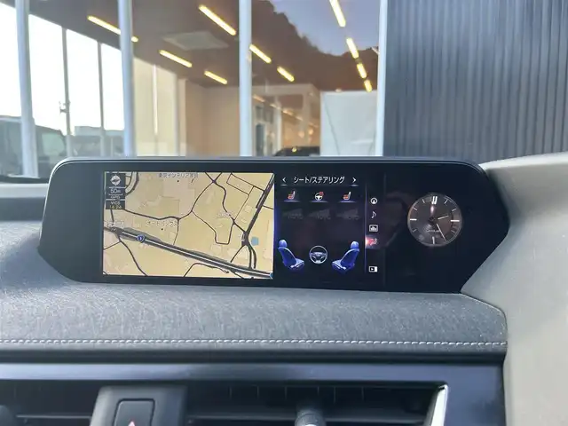 レクサス ＵＸ 250h バージョンC 福岡県 2019(平31)年 5.4万km ソニッククォーツ Ｌｅｘｕｓｓａｆｅｔｙｓｙｓｔｅｍ＋　/レーダークルーズコントロール/ブラインドスポットモニター/レーンキープアシスト/黒革シート/前席シートヒーター/ハンドルヒーター/純正ナビ　/全方位カメラ/フルセグTV/Bluetooth/LEDヘッドライト/オートハイビーム　/ドライブレコーダー　/純正１７インチアルミホイール/ETC/取扱説明書/保証書/スペアキー/カードキー