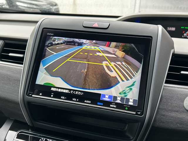 ホンダ フリード ハイブリット G ホンダセンシング 広島県 2020(令2)年 3.1万km プラチナホワイトパール 禁煙/ホンダセンシング/・衝突軽減ブレーキ/・LKAS/・アダプティブクルーズコントロール/・誤発進抑制制御/・標識認識機能/コーナーセンサー/純正8型ナビ（VXM-207VFi）/・フルセグ/CD/DVD/Bluetooth/SD/MusicRack/バックカメラ/オートライト/ステアリングスイッチ/LEDヘッドライト+アクティブコーナリングライト/オートリトラミラー/Cパッケージ/・ロールサンシェード/・シートヒーター（D/N）/・コンフォートビューパッケージ/・IRカット/UVカットガラス/・プラズマクラスターエアコン/Sパッケージ/・コンビシート＆専用インテリア/・15インチアルミホイール/・本革巻ステアリングホイール/・シートバックアッパーポケット/スマートキー/プッシュスタート/スペアキー/純正ドアバイザー/ETC