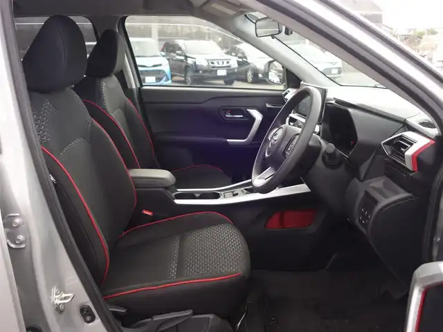 トヨタ ライズ G 山形県 2024(令6)年 0.8万km スムースグレーマイカメタリック 衝突軽減/ワンオーナー/ルーフキャリア/バグガード/Androidナビ/　　【BT フルセグ USB】/全周囲カメラ/LEDオートライト/純正16インチアルミホイール/ドライブレコーダー/コーナーセンサー/アイドリングストップ/ステアリングスイッチ/電動格納ウィンカーミラー/スマートキー/ETC/積込タイヤ/　　【195/65/R16 ノーマル ’24 社外アルミ】