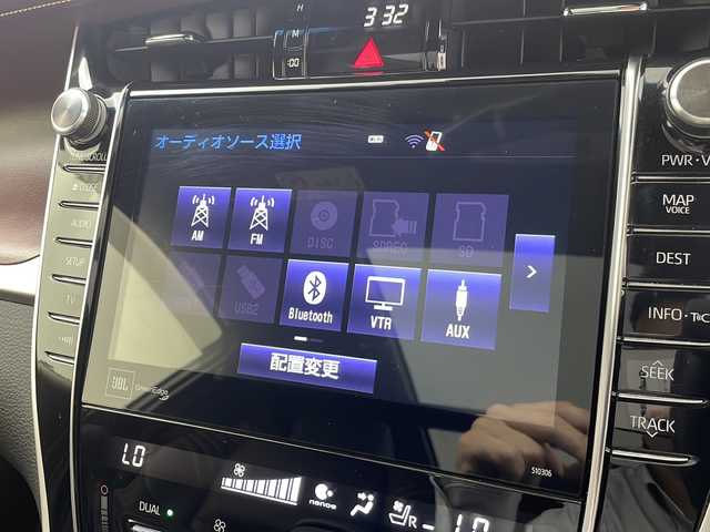 トヨタ ハリアー ハイブリッド プログレス メタル&レザーP 三重県 2020(令2)年 2.5万km ホワイトパールクリスタルシャイン 純正ナビ/・フルセグ・Bluetooth・CD・DVD・Blu-ray・SD/サンルーフ/モデリスタフルエアロ/モデリスタOPAW/JBLサウンド/アラウンドビューモニター/前席パワーシート（運転席メモリ付き）/前席シートヒーター/前席ベンチレーション/パワーバックドア/トヨタセーフティセンス/・プリクラッシュセーフティ/・オートマチックハイビーム/・レーントレーシングアシスト/・レーダークルーズコントロール/・ロードサインアシスト/AC100V/電子パーキング/ビルトインETC2.0/前方ドライブレコーダー