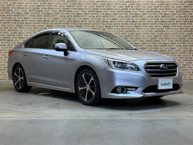 スバル レガシィ Ｂ４ リミテッド 岩手県 2016(平28)年 8.2万km アイスシルバーメタリック エンジンスターター/バックカメラ/横滑り防止装置/レーンキープアシスト/オートライト/衝突軽減システム/スペアキー/シートヒーター/純正フロアマット/社外冬タイヤ積載/ドアバイザー/4WD/クルーズコントロール追従有