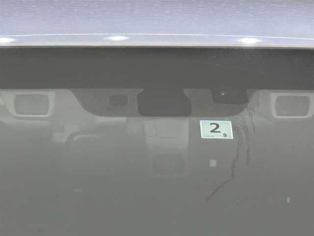 スバル レガシィ Ｂ４ リミテッド 岩手県 2016(平28)年 8.2万km アイスシルバーメタリック エンジンスターター/バックカメラ/横滑り防止装置/レーンキープアシスト/オートライト/衝突軽減システム/スペアキー/シートヒーター/純正フロアマット/社外冬タイヤ積載/ドアバイザー/4WD/クルーズコントロール追従有