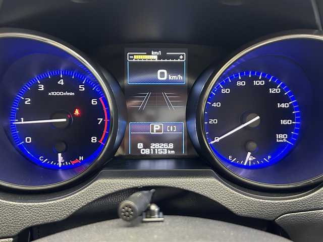 スバル レガシィ Ｂ４ リミテッド 岩手県 2016(平28)年 8.2万km アイスシルバーメタリック エンジンスターター/バックカメラ/横滑り防止装置/レーンキープアシスト/オートライト/衝突軽減システム/スペアキー/シートヒーター/純正フロアマット/社外冬タイヤ積載/ドアバイザー/4WD/クルーズコントロール追従有