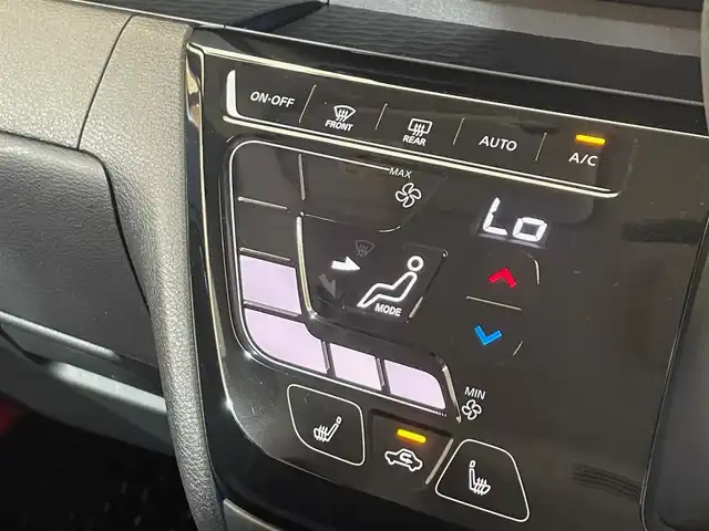 日産 ルークス HWS Gターボ プロパイロットED 岩手県 2023(令5)年 1.3万km フローズンバニラパール ４WD/ターボ/アラウンドビューモニター/ハンズフリーパワースライドドア/プロパイロット/全方位運転支援システム/エマージェンシーブレーキ/車線逸脱警報/車線逸脱抑制機能/踏み間違い衝突防止アシスト/標識認識機能/先行車発進お知らせ機能/前後ソナー/横滑り防止装置/アイドリングストップ/アダプティブLEDヘッドライト/スリムサーキュレーター/ロールサンシェード/前席シートヒーター/社外ナビ/純正15インチアルミホイール
