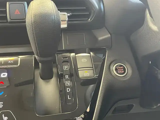 日産 ルークス HWS Gターボ プロパイロットED 岩手県 2023(令5)年 1.3万km フローズンバニラパール ４WD/ターボ/アラウンドビューモニター/ハンズフリーパワースライドドア/プロパイロット/全方位運転支援システム/エマージェンシーブレーキ/車線逸脱警報/車線逸脱抑制機能/踏み間違い衝突防止アシスト/標識認識機能/先行車発進お知らせ機能/前後ソナー/横滑り防止装置/アイドリングストップ/アダプティブLEDヘッドライト/スリムサーキュレーター/ロールサンシェード/前席シートヒーター/社外ナビ/純正15インチアルミホイール