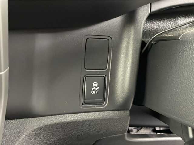 日産 セレナ e－パワー ハイウェイスター 埼玉県 2018(平30)年 2.5万km アズライトブルー エマージェンシーブレーキ/純正メモリナビ(型式：MJ118D-W)/CD/Bluetooth/フルセグ/バックカメラ/純正１５インチAW/純正フロアマット/オートライト/プッシュスタート/スマートキー/スペアキー
