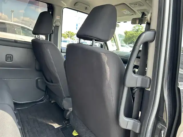トヨタ タンク カスタムG－T 和歌山県 2019(令1)年 8.1万km ブラックマイカメタリック 純正ナビ/フルセグTV/バックカメラ/両側パワースライドドア/プリクラッシュセーフティー/クルーズコントロール/クリアランスソナー/純正１５インチアルミホイール/純正フロアマット/LEDヘッドライト/オートライト/オートマチックハイビーム