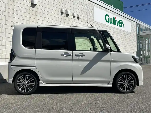 ダイハツ タント カスタム RS トップED SA Ⅲ 山形県 2017(平29)年 9万km パールホワイトⅢ 禁煙車/ターボエンジン/社外SDナビ/・フルセグTV/AM/FM/DVD/Bluetooth/アイドリングストップ/衝突被害軽減ブレーキ/車線逸脱警報/横滑り防止装置/盗難防止装置/LEDヘッドライト/オートライト/オートハイビーム/フロントフォグランプ/両側パワースライドドア/ハーフレザーシート/シートヒーター（D席）/バックカメラ/純正フロアマット/純正ドアバイザー/ETC