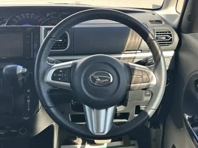 ダイハツ タント カスタム RS トップED SA Ⅲ 山形県 2017(平29)年 9万km パールホワイトⅢ 禁煙車/ターボエンジン/社外SDナビ/・フルセグTV/AM/FM/DVD/Bluetooth/アイドリングストップ/衝突被害軽減ブレーキ/車線逸脱警報/横滑り防止装置/盗難防止装置/LEDヘッドライト/オートライト/オートハイビーム/フロントフォグランプ/両側パワースライドドア/ハーフレザーシート/シートヒーター（D席）/バックカメラ/純正フロアマット/純正ドアバイザー/ETC