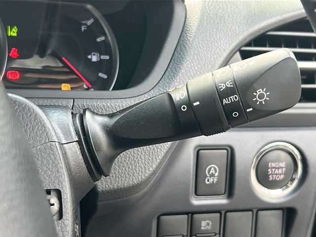 トヨタ ヴォクシー V 福島県 2016(平28)年 7.5万km ブラック 4WD 純正ナビ フルセグTV　Bluetooth　両側パワースライドドア　クルーズコントロール　プリクラッシュセーフティー　レーンキープ　ミラー型ドラレコ　ETC オートハイビーム　フォグランプ　スマートキー