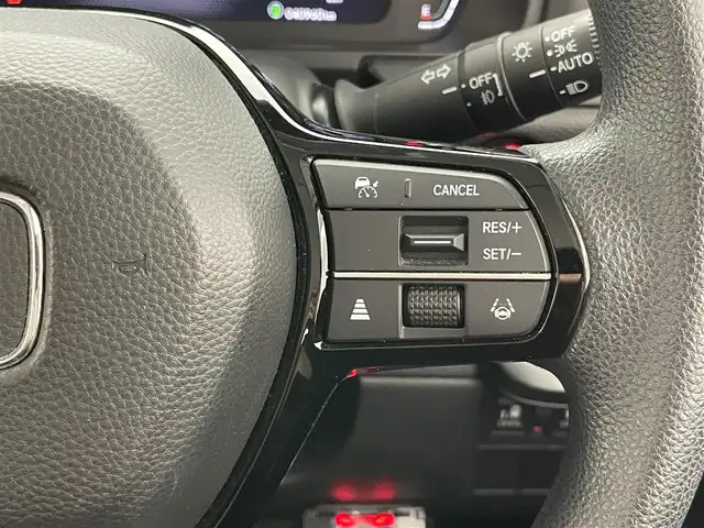 ホンダ ステップワゴン エアー 愛知県 2023(令5)年 4.1万km プラチナホワイトパール 純正１１．４型ナビ　禁煙　前後ドラレコ　バックカメラ　Ｂｌｕｅｔｏｏｔｈ　フルセグ　ＤＶＤ　ホンダセンシング　衝突軽減　追従クルコン　ＬＥＤライト　オートハイビーム　両側パワスラ　フォグ　ターボ搭載車