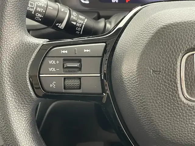 ホンダ ステップワゴン エアー 愛知県 2023(令5)年 4.1万km プラチナホワイトパール 純正１１．４型ナビ　禁煙　前後ドラレコ　バックカメラ　Ｂｌｕｅｔｏｏｔｈ　フルセグ　ＤＶＤ　ホンダセンシング　衝突軽減　追従クルコン　ＬＥＤライト　オートハイビーム　両側パワスラ　フォグ　ターボ搭載車