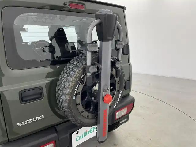 スズキ ジムニー XG 群馬県 2018(平30)年 5.5万km ジャングルグリーン strada7インチナビ/フルセグTV/CD/USB/－－－－－－－－－/ナビ　フルセグＴＶ　ＲＡＹＳ／ＤＡＩＴＯＮＡ１６インチアルミホイール　ＴＨＵＬＥルーフキャリア　ＩＮＮＯロッドホルダー　サイクルキャリア　デュアルセンサーブレーキサポート　キーレス　ＥＴＣ　４ＷＤ