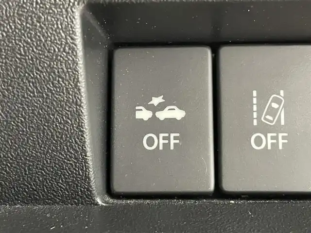 スズキ ジムニー XG 群馬県 2018(平30)年 5.5万km ジャングルグリーン strada7インチナビ/フルセグTV/CD/USB/－－－－－－－－－/ナビ　フルセグＴＶ　ＲＡＹＳ／ＤＡＩＴＯＮＡ１６インチアルミホイール　ＴＨＵＬＥルーフキャリア　ＩＮＮＯロッドホルダー　サイクルキャリア　デュアルセンサーブレーキサポート　キーレス　ＥＴＣ　４ＷＤ