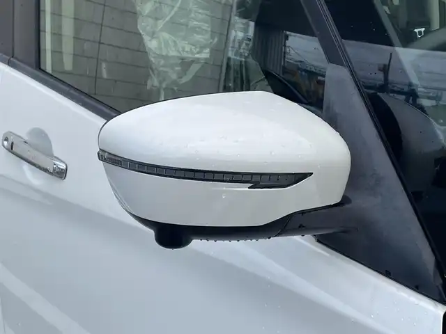 日産 セレナ ハイウェイスター Vセレクション 福岡県 2017(平29)年 8.1万km ブリリアントホワイトパール 純正7型SDナビ(フルセグTV/CD/BT)/全方位/オートホールド/コーナーセンサー/パーキングアシスト/プロパイロット/両側電動/ドラレコ/デジタルインナーミラー/ETC/USB/純正アルミホイール/スペアキー/プッシュスタート/スマートキー