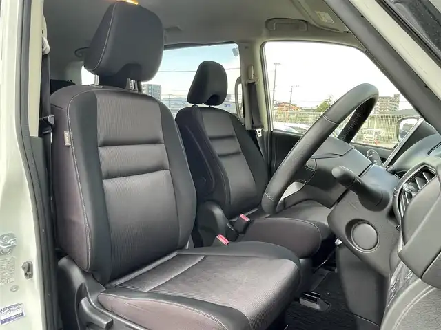 日産 セレナ ハイウェイスター Vセレクション 福岡県 2017(平29)年 8.1万km ブリリアントホワイトパール 純正7型SDナビ(フルセグTV/CD/BT)/全方位/オートホールド/コーナーセンサー/パーキングアシスト/プロパイロット/両側電動/ドラレコ/デジタルインナーミラー/ETC/USB/純正アルミホイール/スペアキー/プッシュスタート/スマートキー